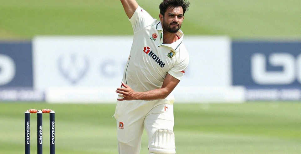 Abhishek Sharma's 100 Powerplay Sixes: The Record Is Real, the Win Belongs to the Seventh Wicket Abhishek Sharma's 100 Powerplay Sixes: The Record Is Real, the Win Belongs to the Seventh Wicket