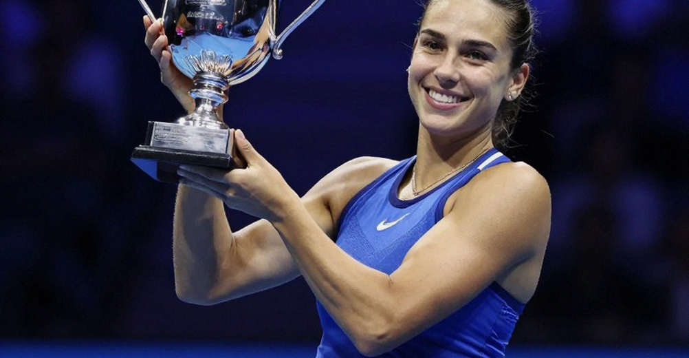 Rybakina's Year-End No. 1 Bid: One Match in Tokyo, an Unsettled Foot, and the 4,000-Point Debt of 2026 Rybakina's Year-End No. 1 Bid: One Match in Tokyo, an Unsettled Foot, and the 4,000-Point Debt of 2026